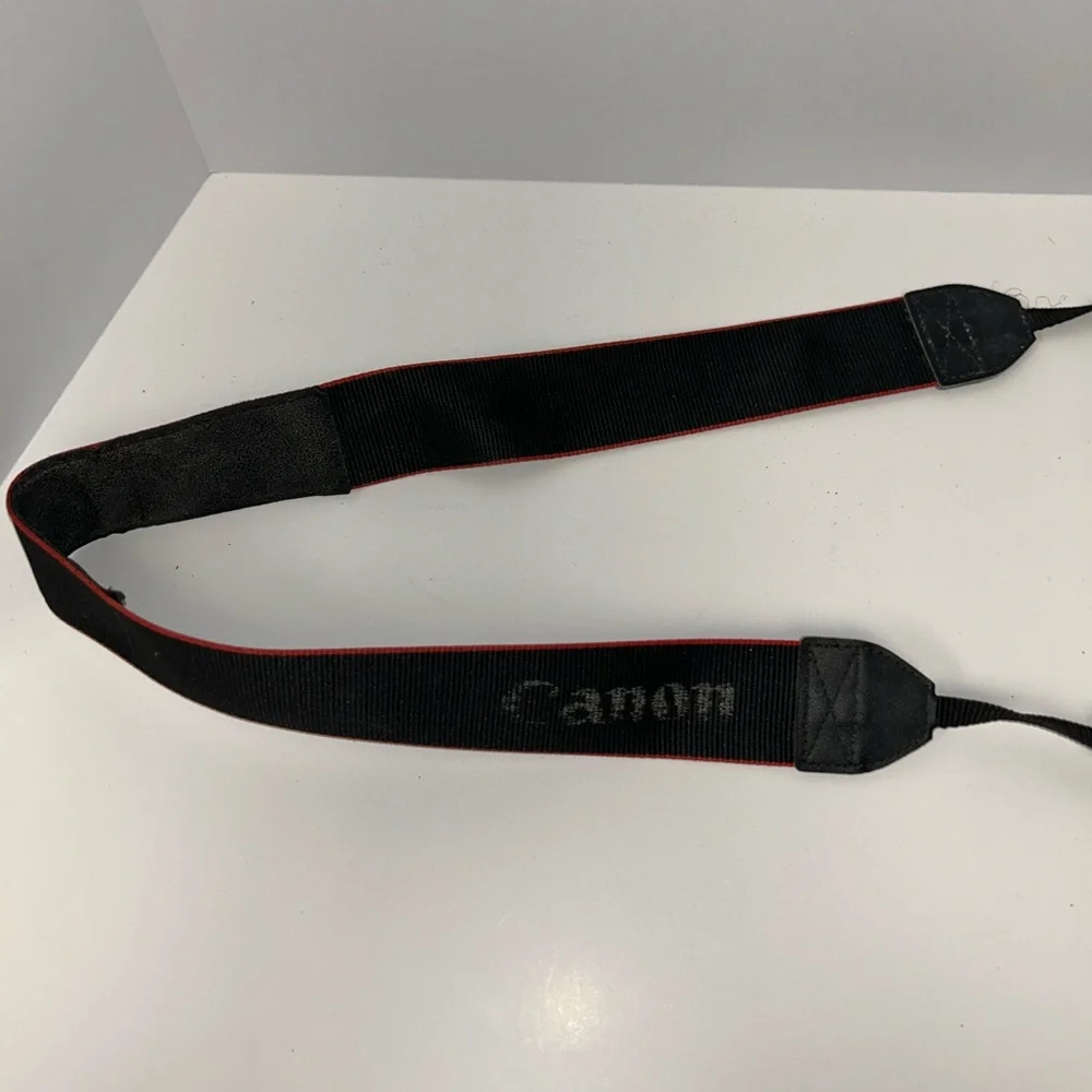 Canon EOS Rebel T3 Digital SLR Camera